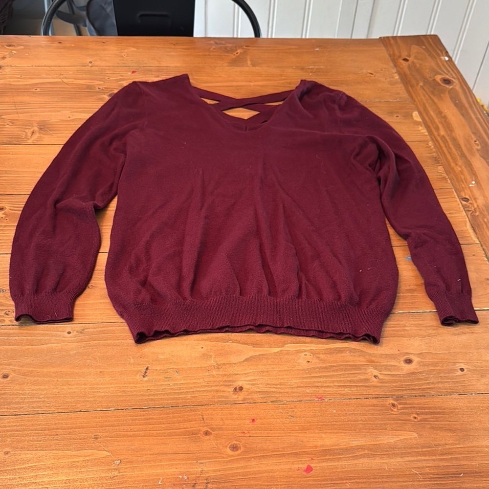 Womens Burgundy V Neck Long‎ Sleeve Criss Cross Back Sweater Size Medium